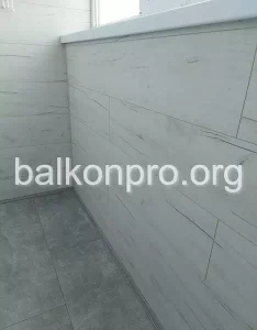 Обшить балкон ламинатом